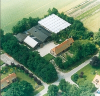 Luchtfoto van ons bedrijf